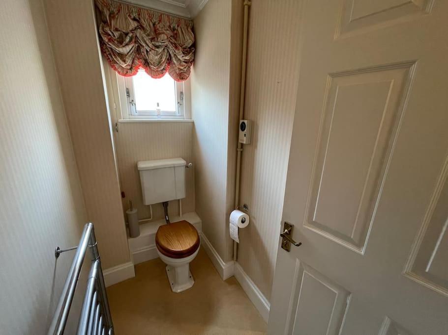 Circus Mews Townhouse:2 Beds:2 En-Suite Baths:Parking:City Centre:Quiet Area Ngoại thất bức ảnh