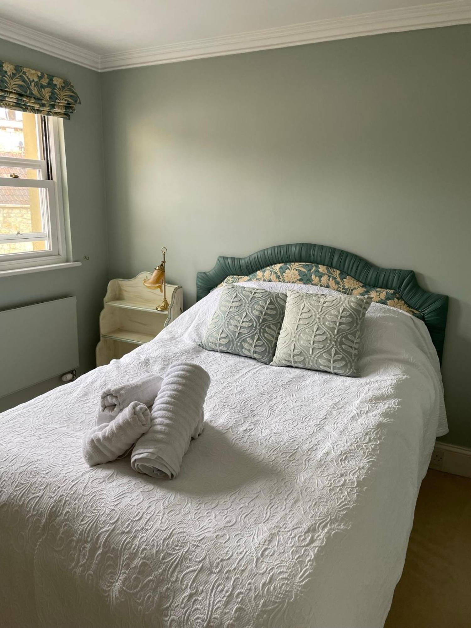 Circus Mews Townhouse:2 Beds:2 En-Suite Baths:Parking:City Centre:Quiet Area Ngoại thất bức ảnh