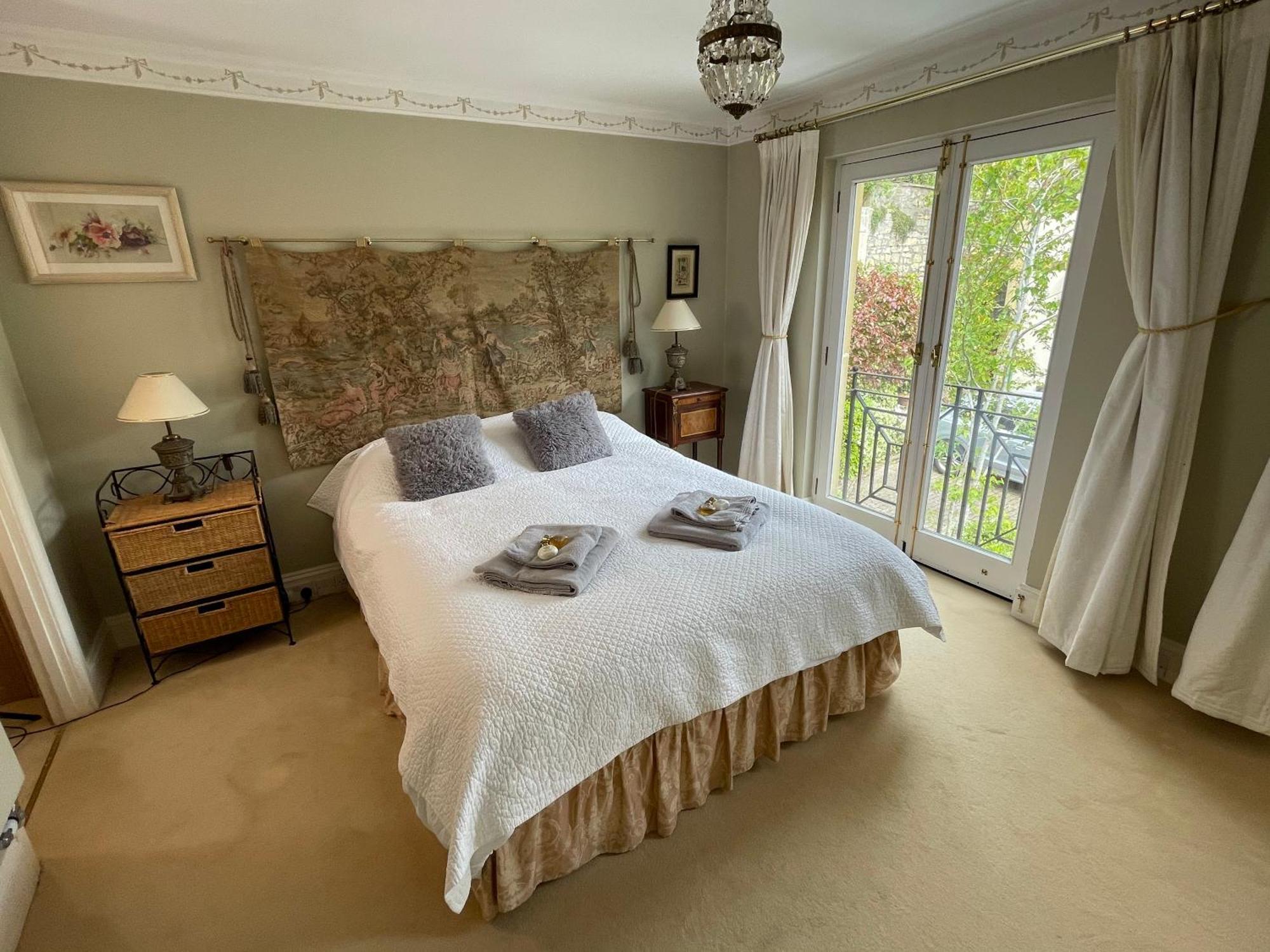 Circus Mews Townhouse:2 Beds:2 En-Suite Baths:Parking:City Centre:Quiet Area Ngoại thất bức ảnh